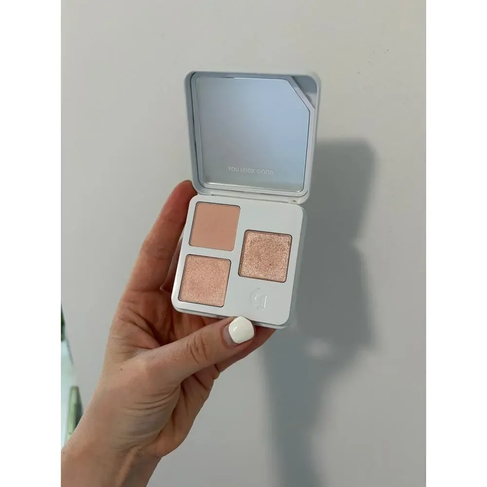 Glossier Monochromes Essential Eyeshadow Trio Palette in Bluff